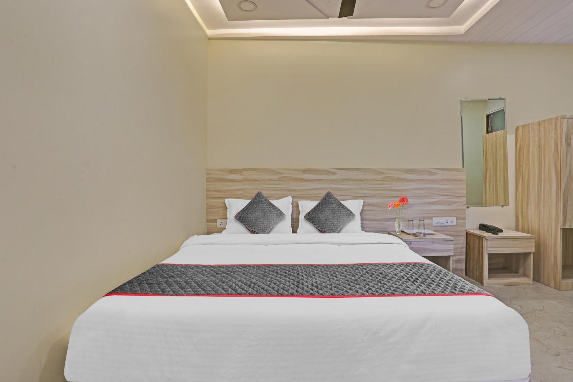 Super Hotel O Kiwi International Bombaj Exteriér fotografie